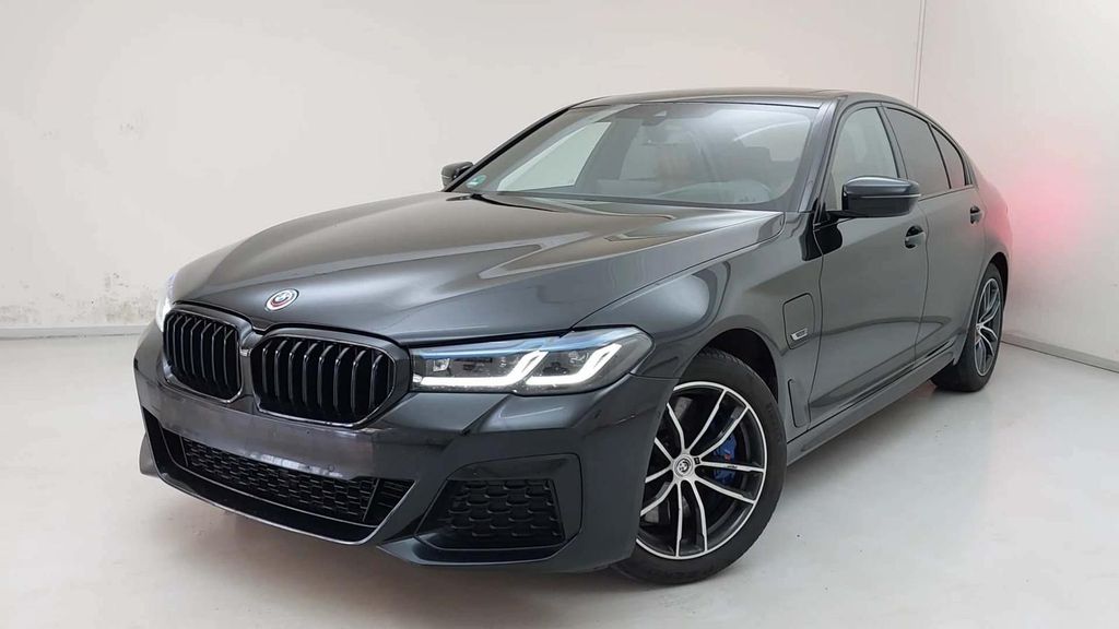 BMW 545