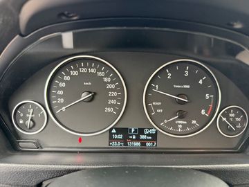 BMW 320 - 11