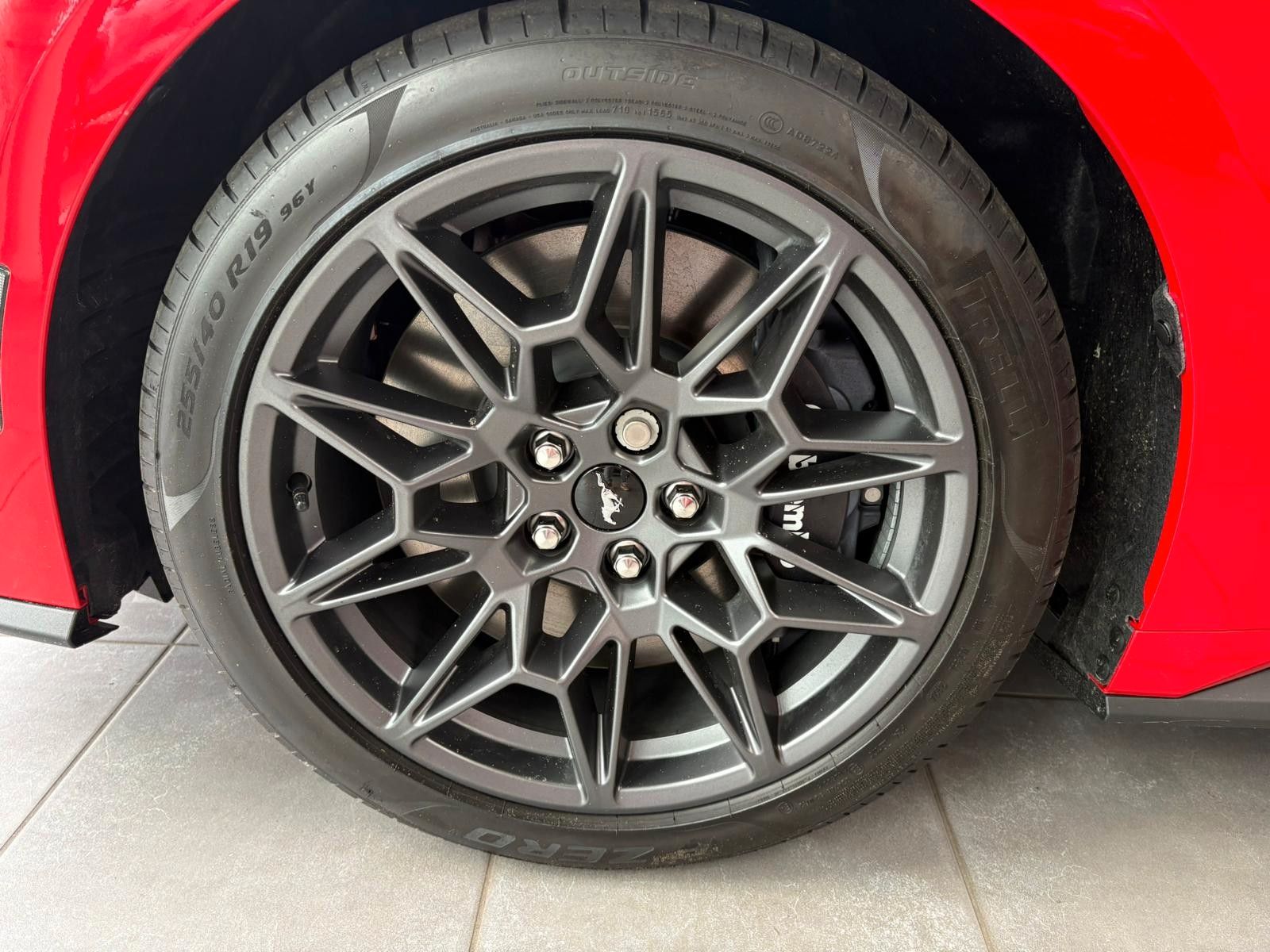 Fahrzeugabbildung Ford Mustang Fastback 5.0 Ti-VCT V8 328 GT/Sofort