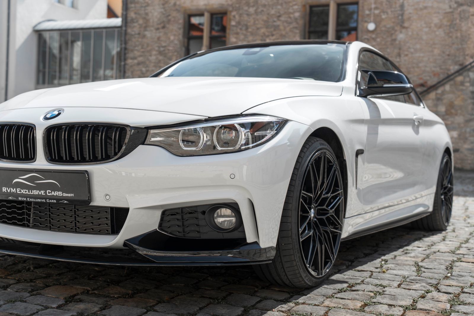 Fahrzeugabbildung BMW 430I Coupe M-Sport H&K LED CARPLAY ALC CARBON