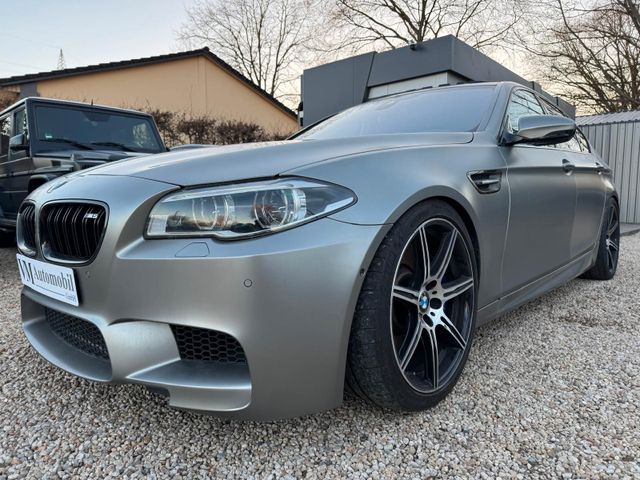 BMW M5 30 Jahre Edition-1 von 300 Leder*Pano*HeadUp