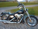 Harley-Davidson Street Bob - HARLEY-DAVIDSON 2006 STREET BOB