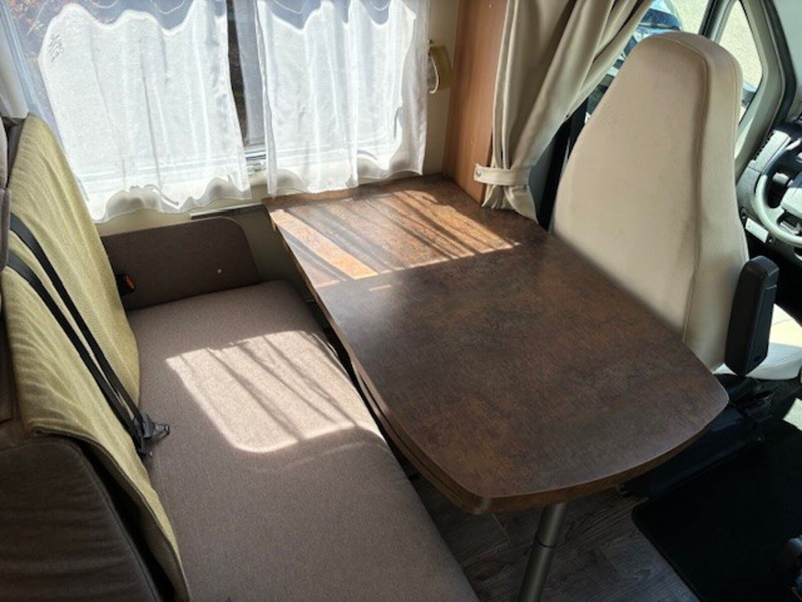 Fahrzeugabbildung Eura Mobil Profila One 690 EB SAT,Markise,Rückfahrkamera