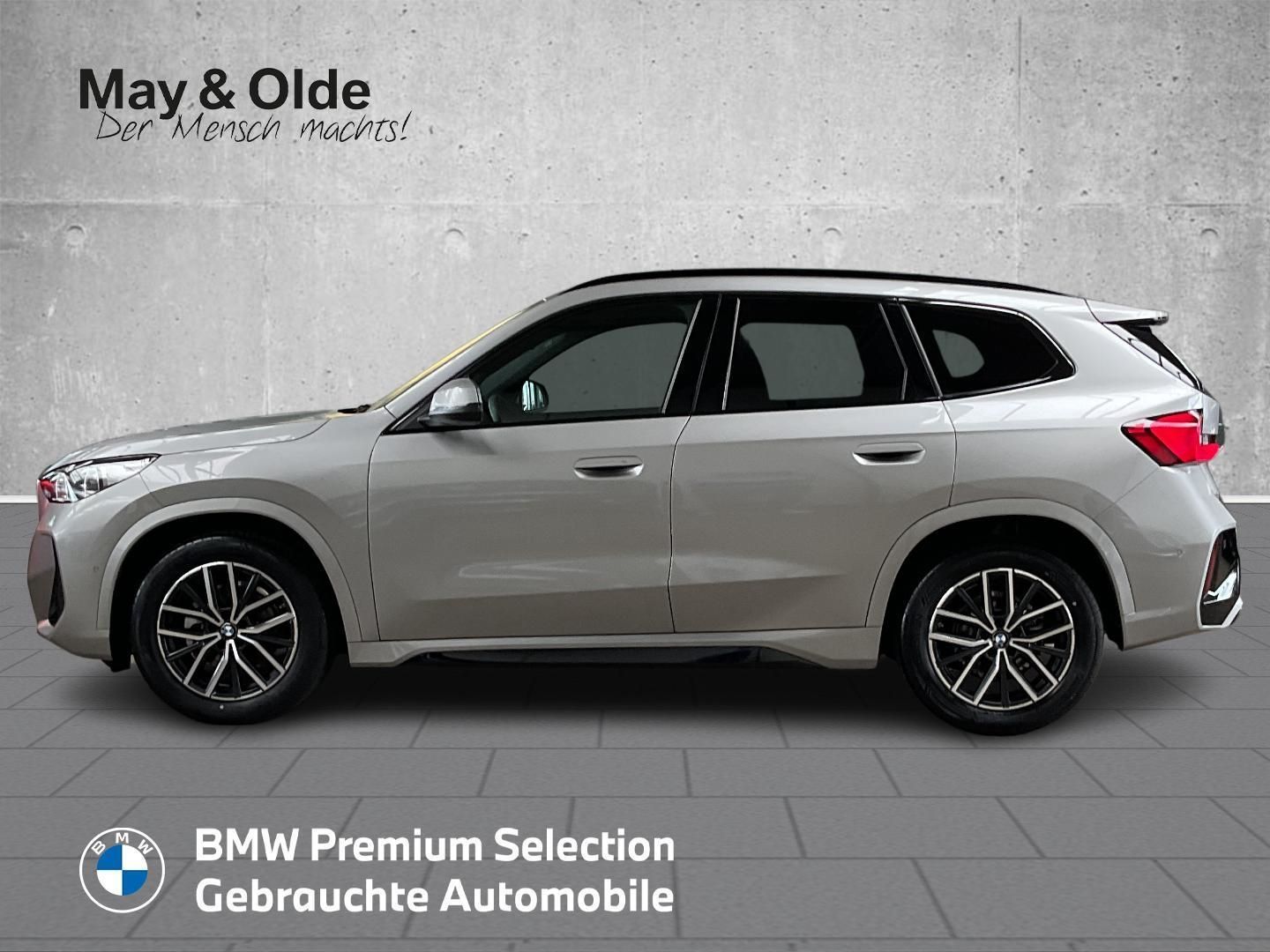 BMW X1 sDrive18i M Sportpaket Pano Navi Digi-CP Soun foto 2