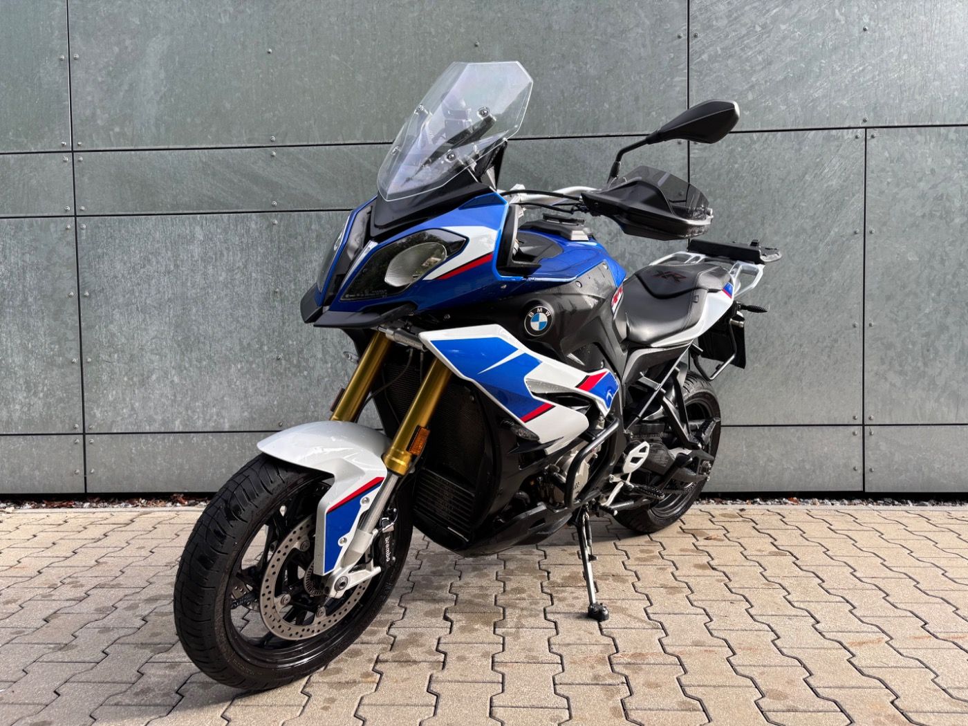 Fahrzeugabbildung BMW S 1000 XR HP 2 Pakete