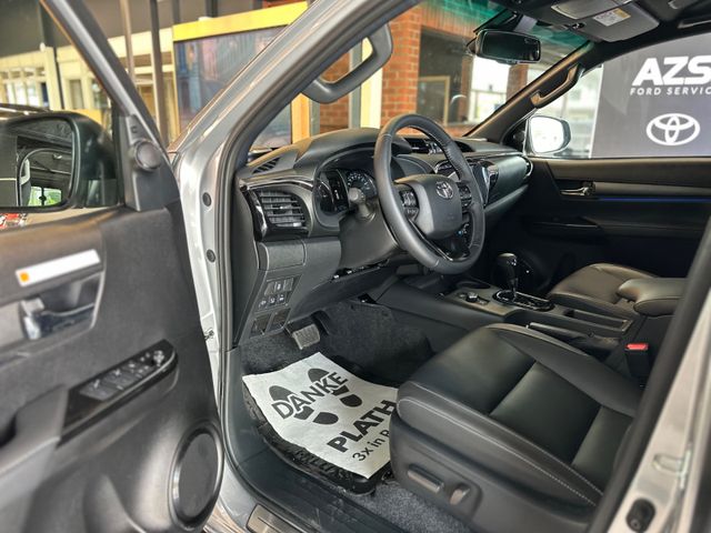Toyota Hilux Double Cab Invincible 4×4 *SOFORT*