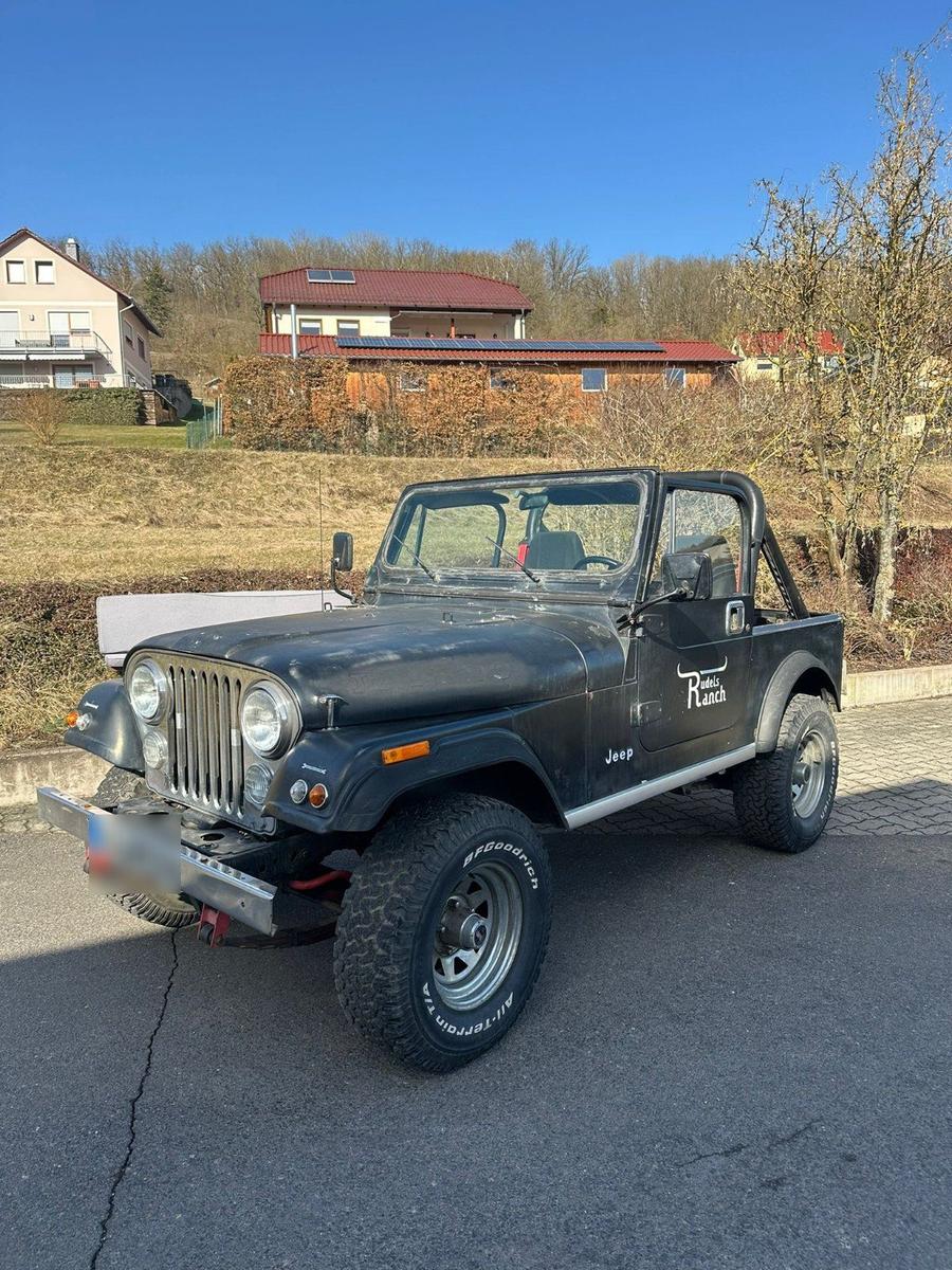 Jeep CJ