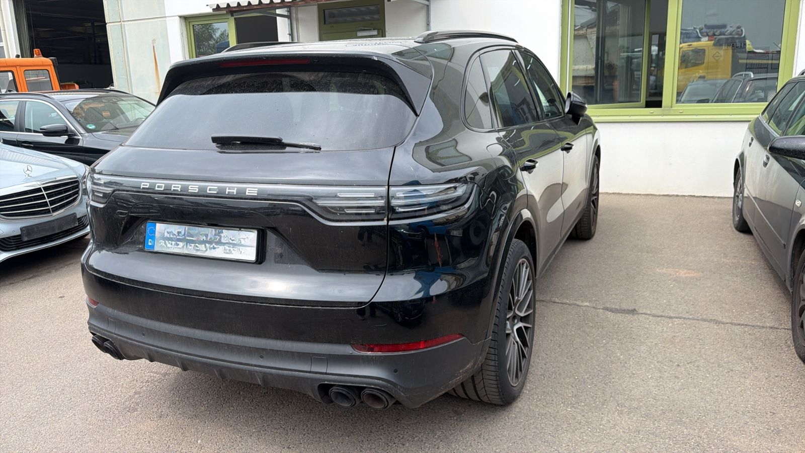 PORSCHE Cayenne Basis