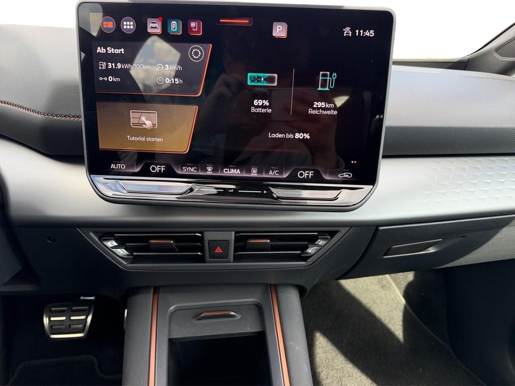 Cupra Born 60 kwh LED*CARPLAY*NAVIVORBEREIT*PDC*DAB*NE