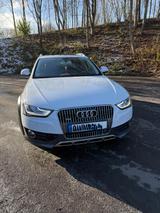 Audi A4 Allroad 3.0 TDI S tronic quattro Vollausstatt - Audi A4 Allroad mit Diesel-Antrieb