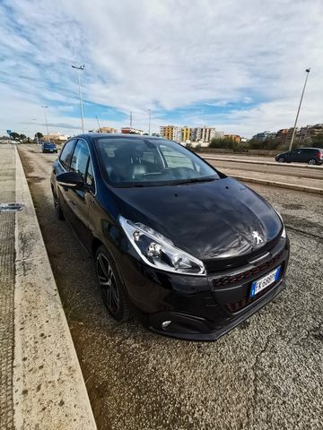 Peugeot 208 BlueHDi 120 S&S 5P. GT Line - 2017