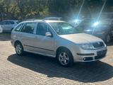Skoda Fabia 1.4*Automatik*Kamera*Klima*TÜV* - Skoda Fabia aus 2007: 1.4