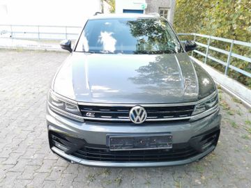Volkswagen Tiguan - 4