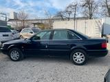 Audi A6-C4-2,6-LIMO-187TKM-MOTOR, GETRIEBE SUPER - Audi A6: Getriebe