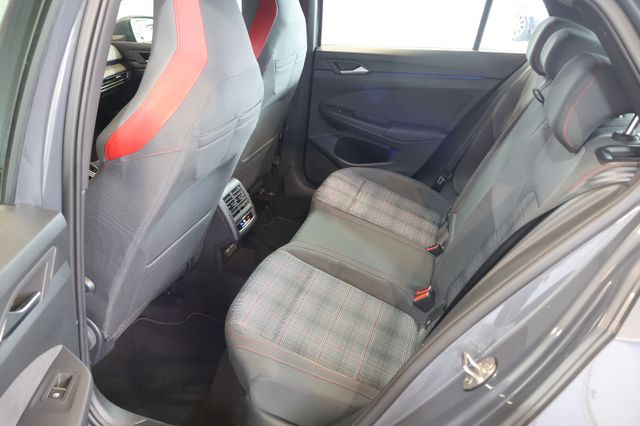 Volkswagen Golf 2.0 TSI GTI AID+LED+AMBIENT+CARPLAY