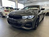 BMW 330i M Paket - BMW 330 Limousine 330i m paket mit Benzin-Antrieb