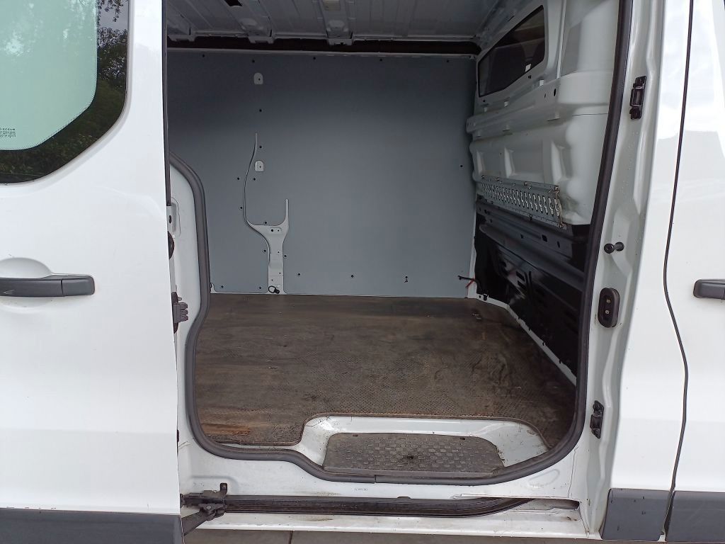 Fahrzeugabbildung Opel Vivaro L2H1 NAVI/LED/PDC/KLIMA/TEMPOMAT