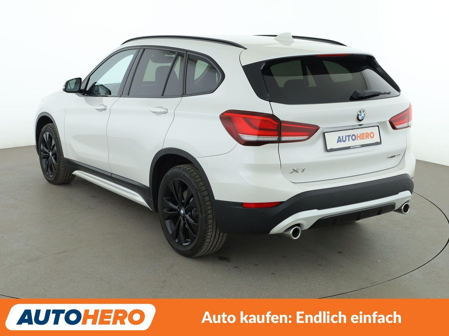 BMW X1 xDrive 20i Sport Line Aut.*NAV*LED*TEMPO*CAM*, миниатюра 3