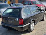 Skoda Octavia Combi 1.6 Style KLIMA/AHK/2HAND - Skoda aus 2002