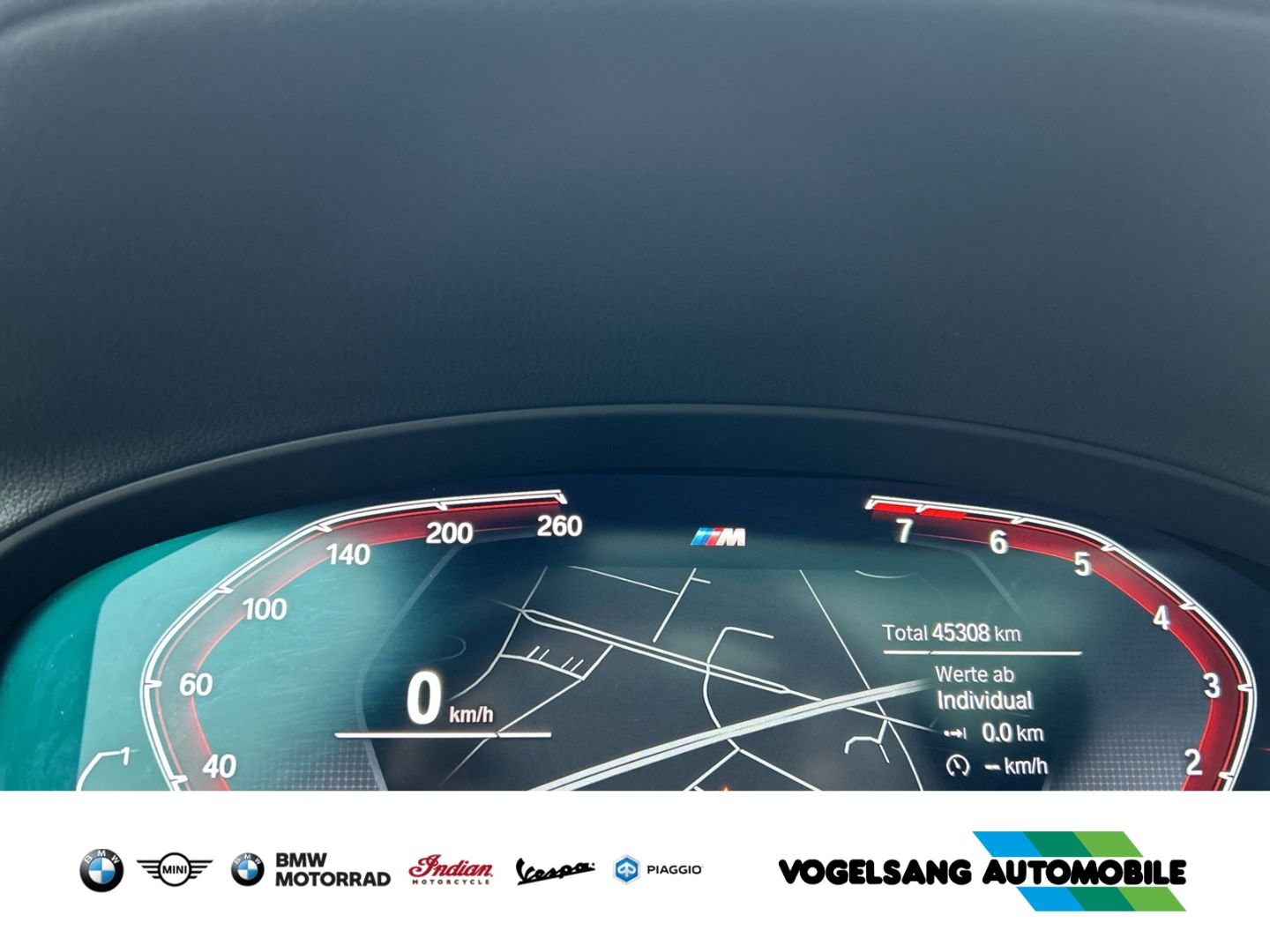 Fahrzeugabbildung BMW X3 xDrive 20iA M Sport Navi groß Panorama HiFi 2