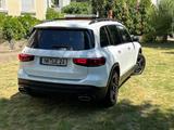 Mercedes-Benz GLB 250 4MATIC DCT - - Mercedes-Benz GLB-Class: Von Privat