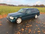 Mercedes-Benz W124 E220 T-Model Kombi - gebrauchte Mercedes-Benz 220 aus dem Jahr 1996