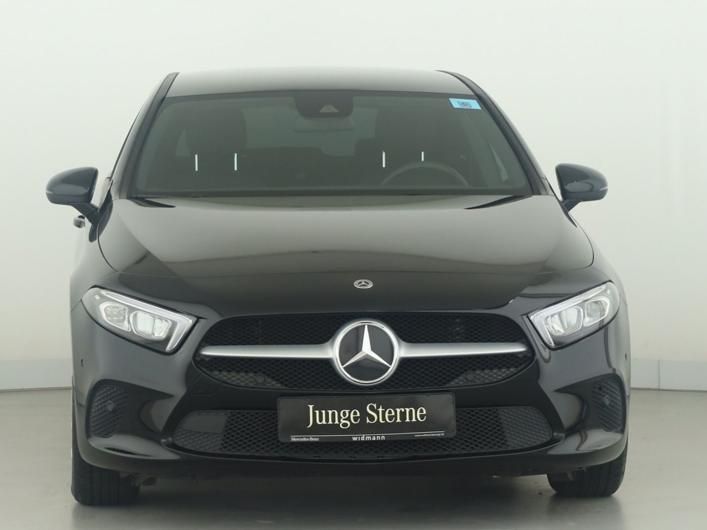 Mercedes-Benz A 180 d LED Parktronic Rückfahrkamera Navi SHZG foto 3