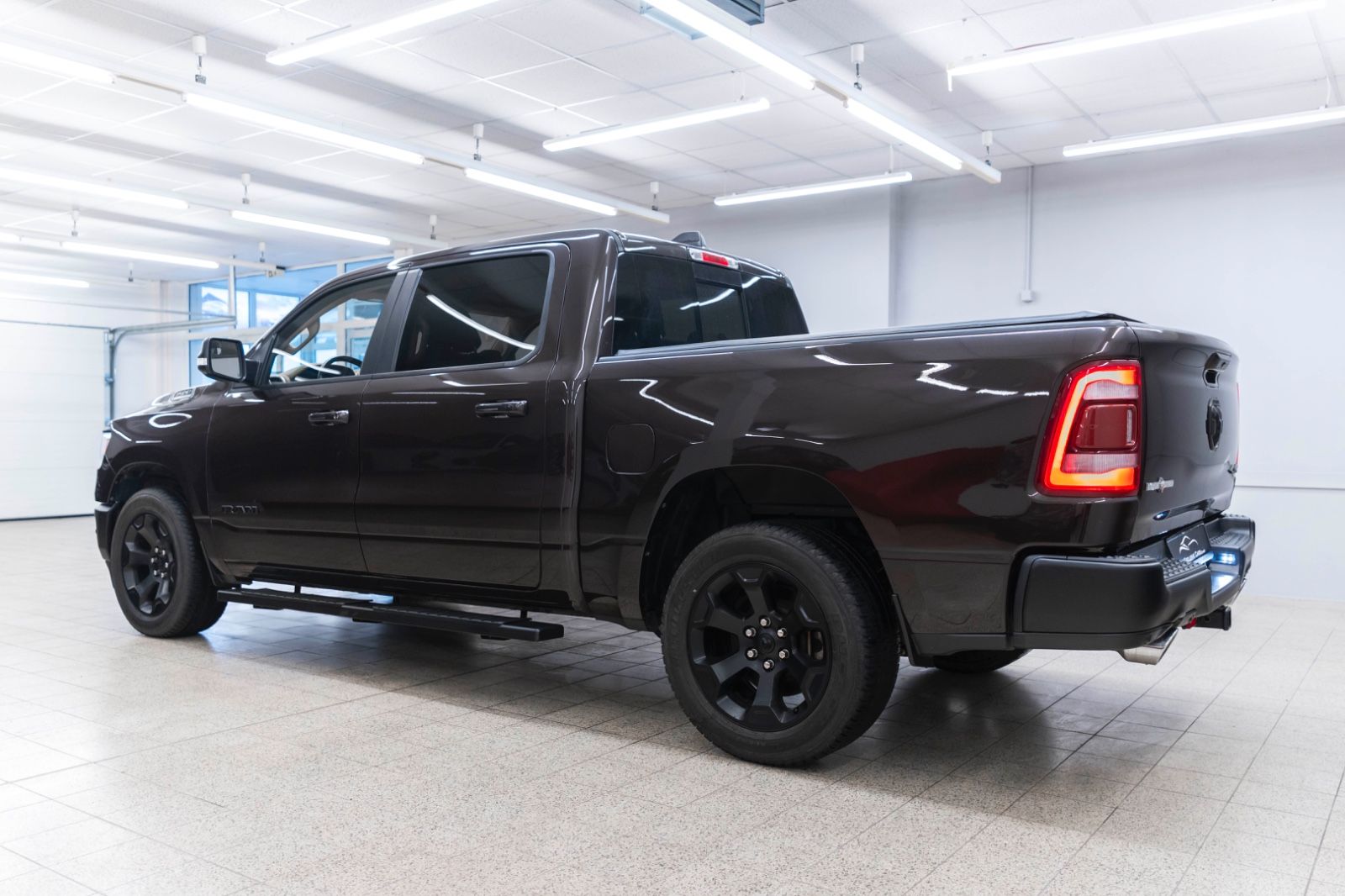 Fahrzeugabbildung Dodge RAM 1500 BIG HORN LONE STAR LED KAM CARPLAY