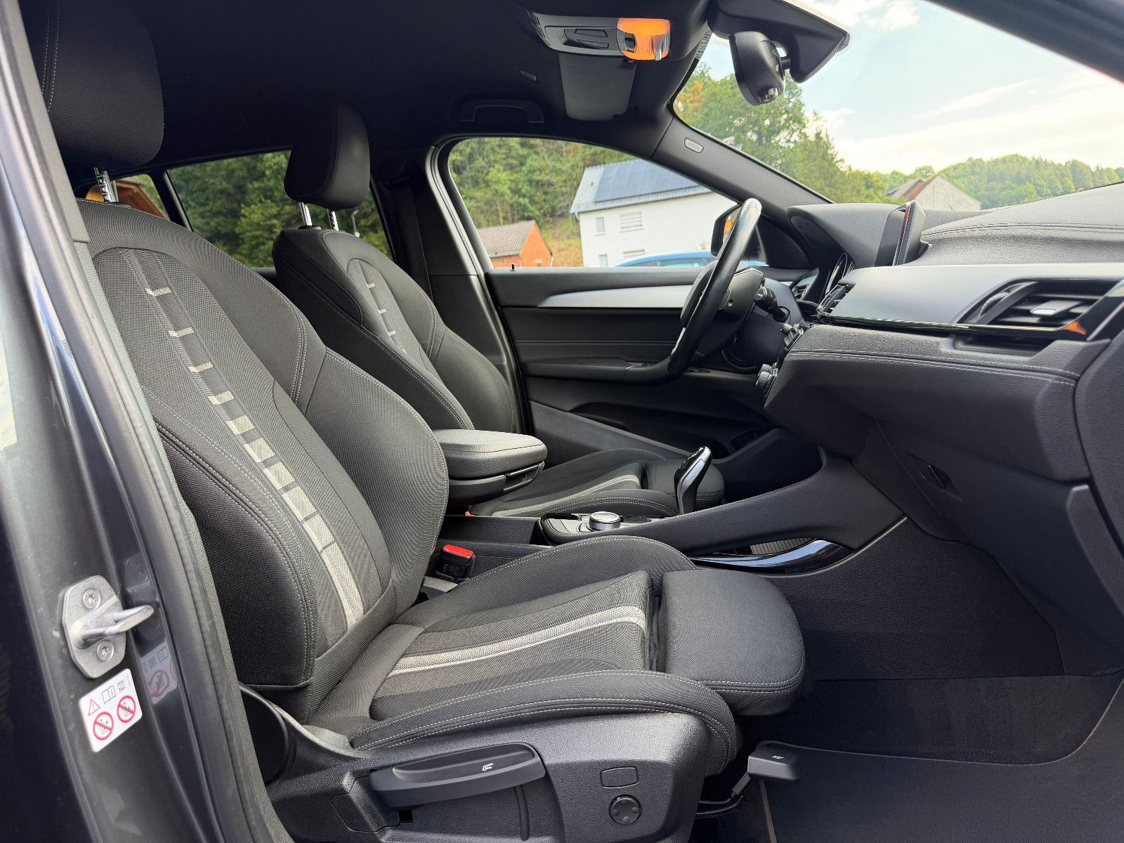 BMW X2 20 d xDrive  AHK/LED/NAVI – Foto 9