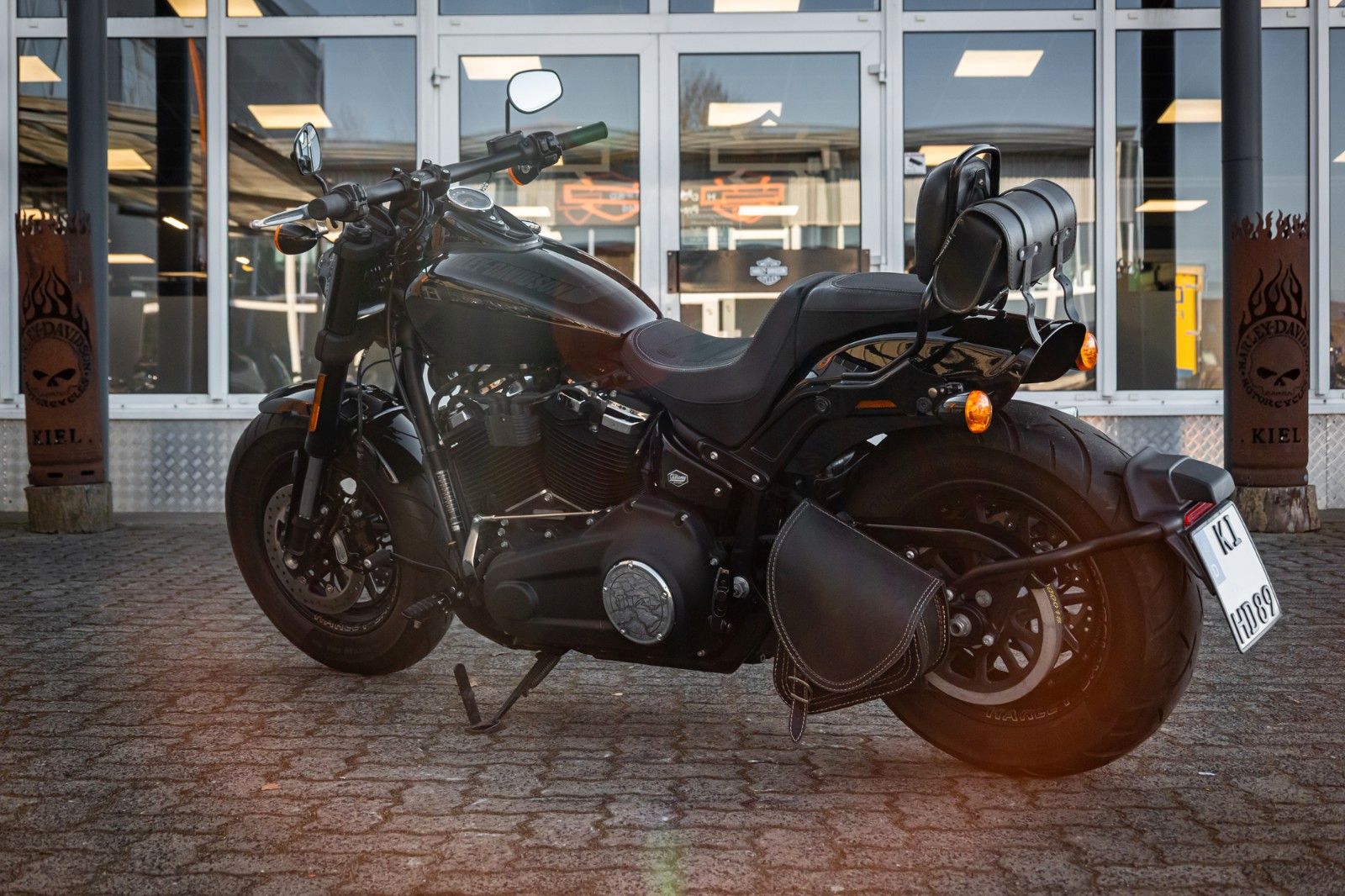 Fahrzeugabbildung Harley-Davidson FXFBS FAT BOB 114 CUI SOFTAIL