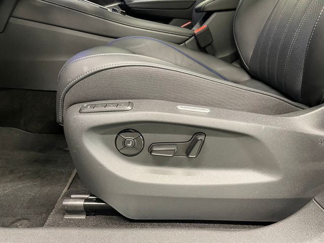 Tayron R-Line 2.0 TDI DSG IQ.LIGHT PANO AHK