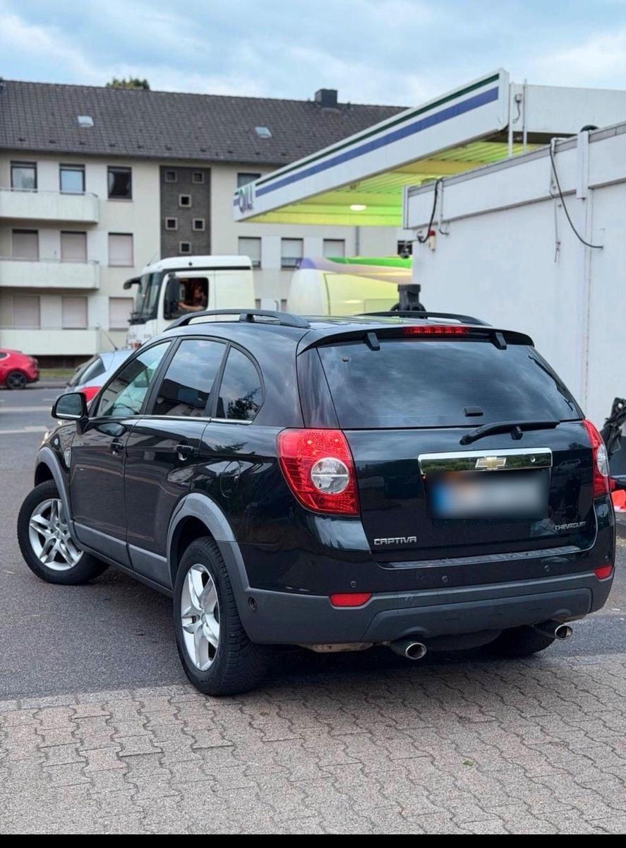 Chevrolet Captiva 2008 — engine 136 HP (100kW)