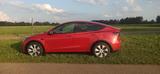 Tesla Model Y Long Range Dual Motor AWD, AHK, 8-fach - Tesla Model Y Gebrauchtwagen