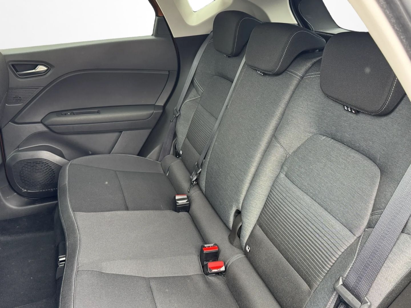 Captur II 1.3 TCe Experience *LED*SH*KLIMA*GJR*