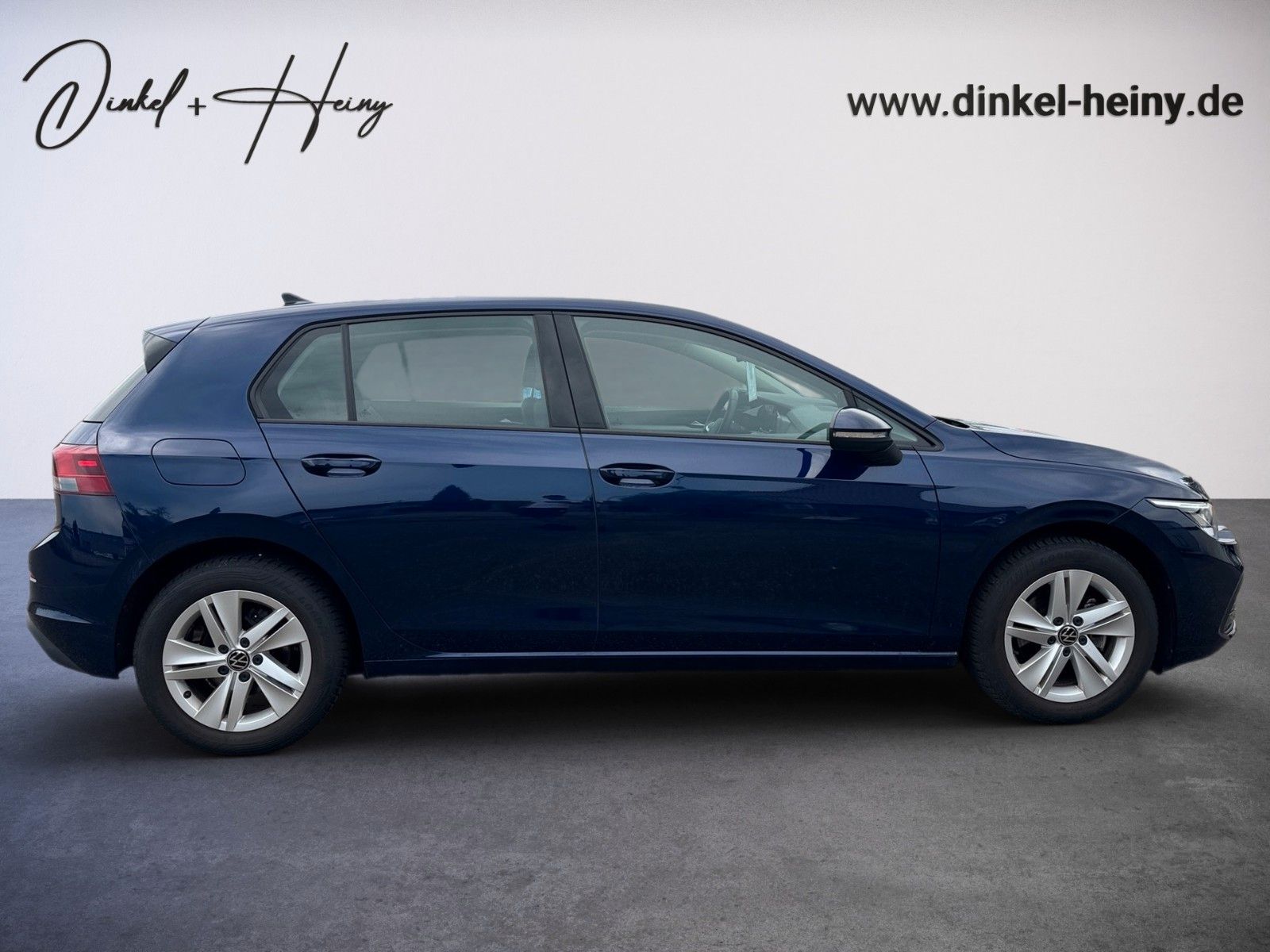 Fahrzeugabbildung Volkswagen Golf VIII Lim. Life 1.5 TSI
