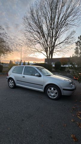 Volkswagen Golf 4 1.6 120000km