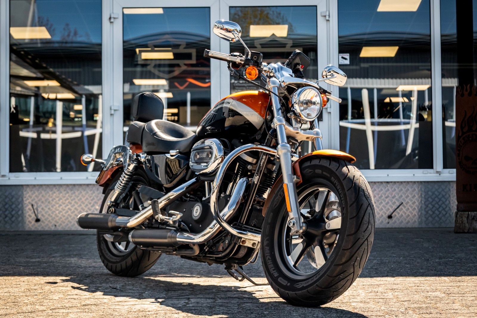 Fahrzeugabbildung Harley-Davidson XL1200CA Sportster Custom