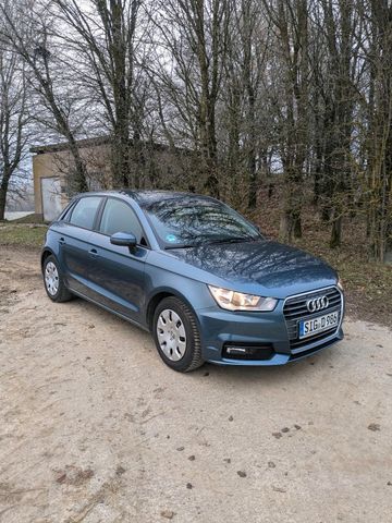 Audi A1  wenig Km!