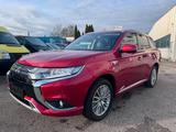 Mitsubishi Outlander PHEV Basis 4WD | 12-Monate Garantie - Mitsubishi Outlander in Karlsruhe