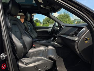 Volvo XC90 - 12