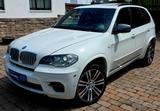 BMW X5 M50d TÜV NEU INDIVIDUAL PANO/ TV/ HEAD UP - gebrauchte BMW X5 aus dem Jahr 2013