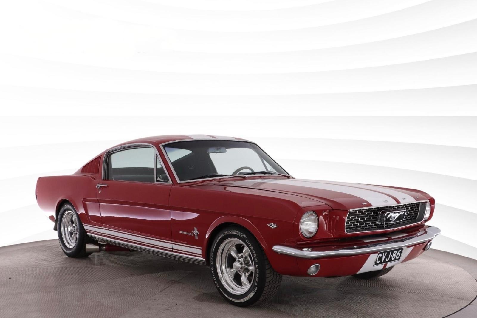 Ford Mustang Fastback Model -66