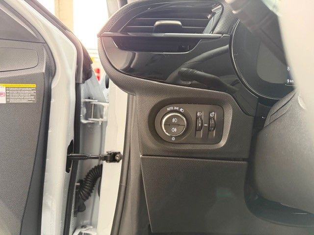 Fahrzeugabbildung Opel Corsa F Edition 110PS Hybrid/Kamera/LED!