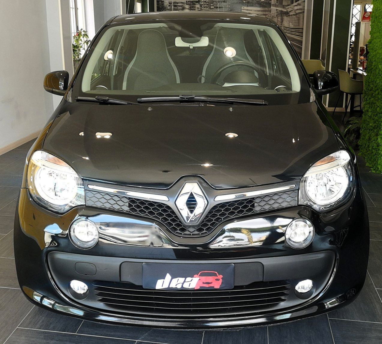 RENAULT Twingo