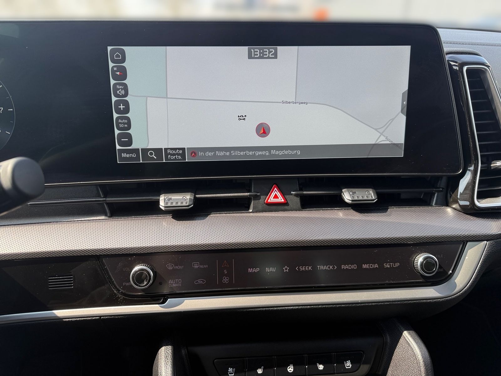 Fahrzeugabbildung Kia SPORTAGE 1.6T 48V 2WD SPIRIT LED GD