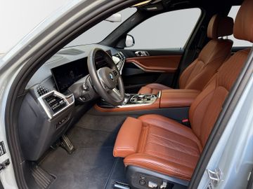 BMW X7 - 8
