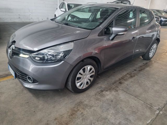 Renault Clio 1.2 75CV 5 porte Live unico proprie