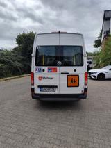 Volkswagen Rollstuhlbus | AMF-Bruns Lift | Webfleet  - VW Crafter 9-Sitzer