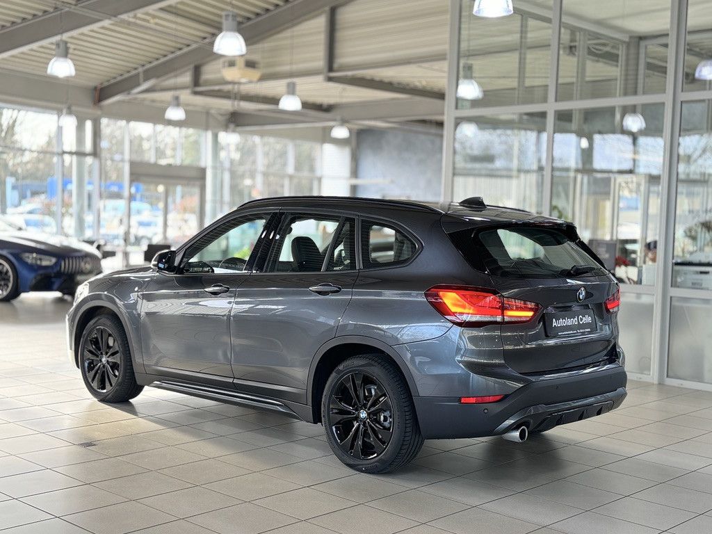 Fahrzeugabbildung BMW X1 xD25e Sport Line Parkassist DAB Navi Komfort