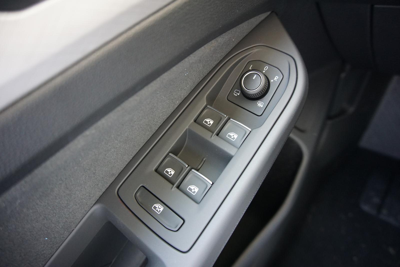 Volkswagen Golf 1.5eTSI Life DSG Navi/Mir Kamera ACC 18*, миниатюра 14